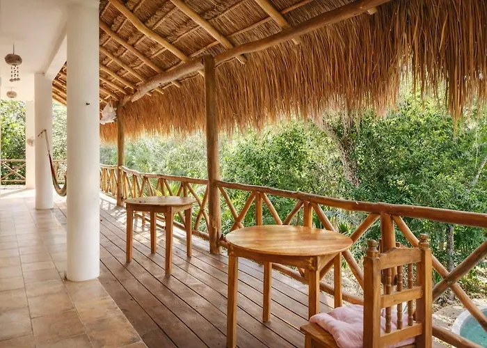 Hospedagem domiciliar The Jungle House, Sacbe